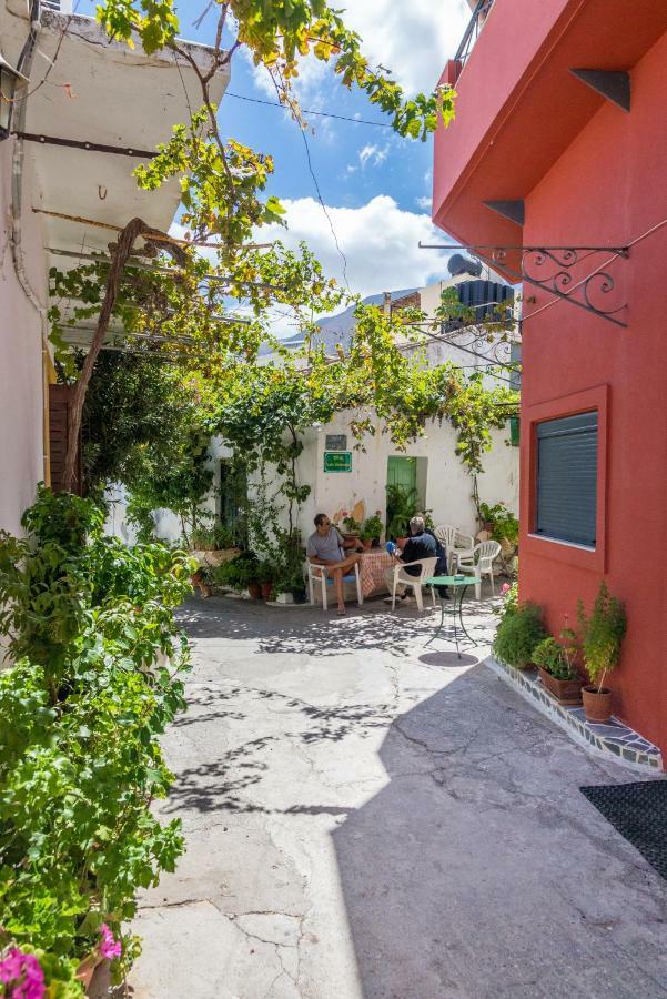 Private Studio In Historic House Lastros Exterior foto